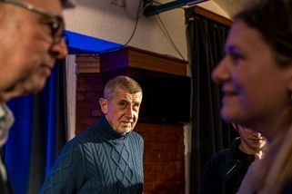 Tanečky ANO okolo munice pro Ukrajinu. Zelenského se báli zeptat, míní expert - Seznam Zprávy
